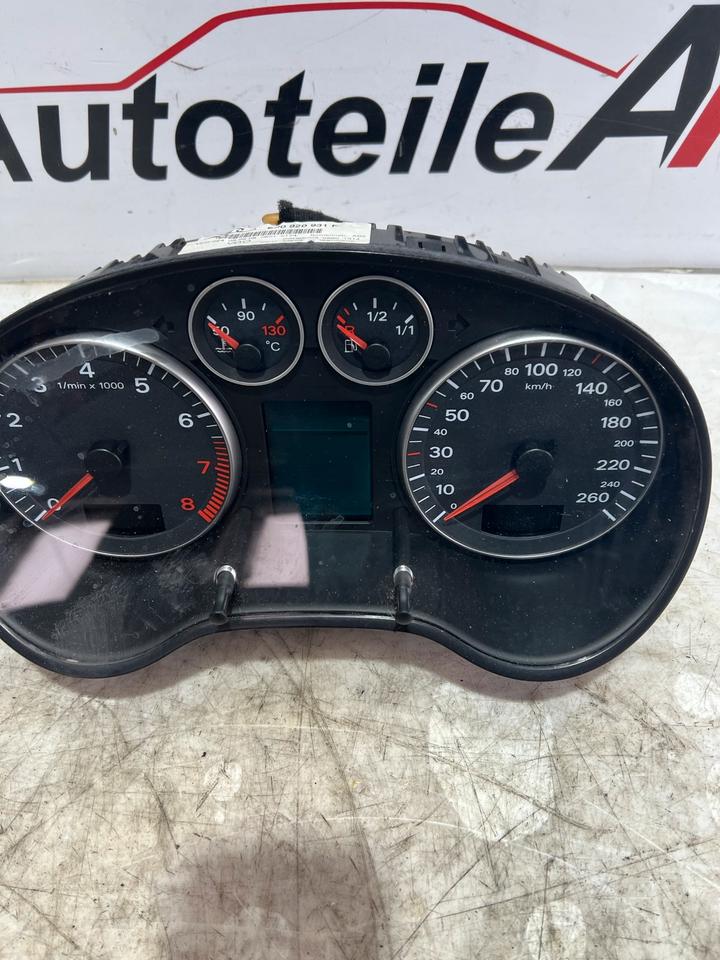 Audi A3 8P Tacho Tachometer Kombiinstrument 8P0920931F – Bild 2