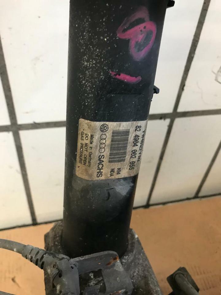 VW Passat Radnabe Achse Bremszange Dämpfer Fahrwerk – Bild 7