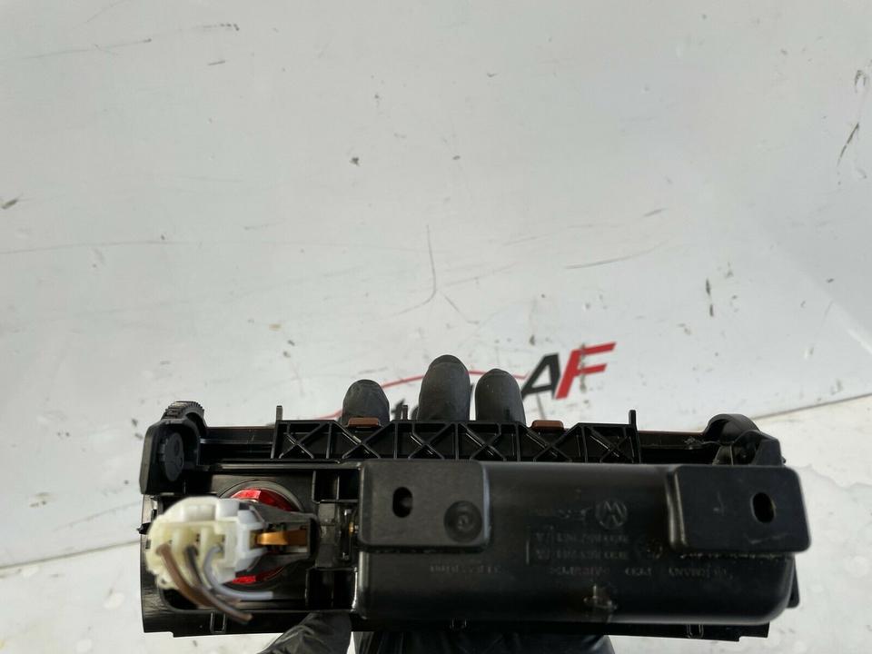 VW Passat 3C Aschenbecher Ascher Ablage 3C0863284 – Bild 3