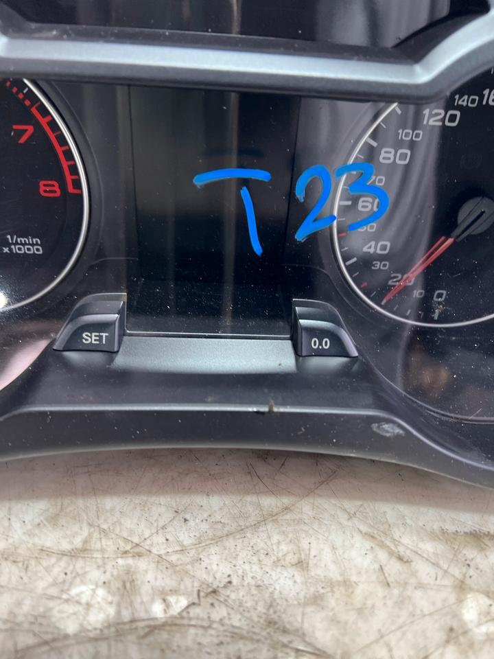 Audi A4 B8 8K Tacho Tachometer Kombiinstrument 8K0920930B – Bild 2