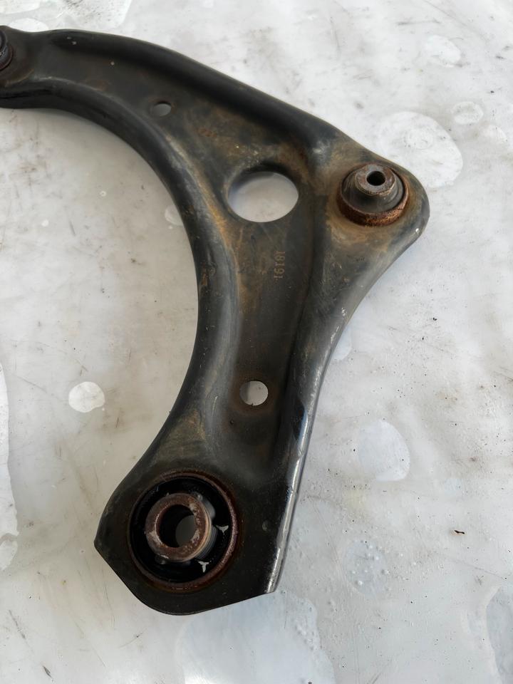 Nissan Micra K13 1.2 Querlenker Traggelenk Vorne Rechts – Bild 9