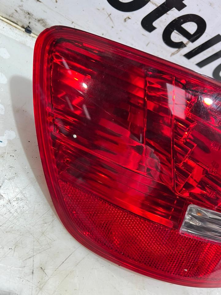 Audi A6 4F Avant LED Rückleuchte Heckleuchte Hinten Rechts Links – Bild 6