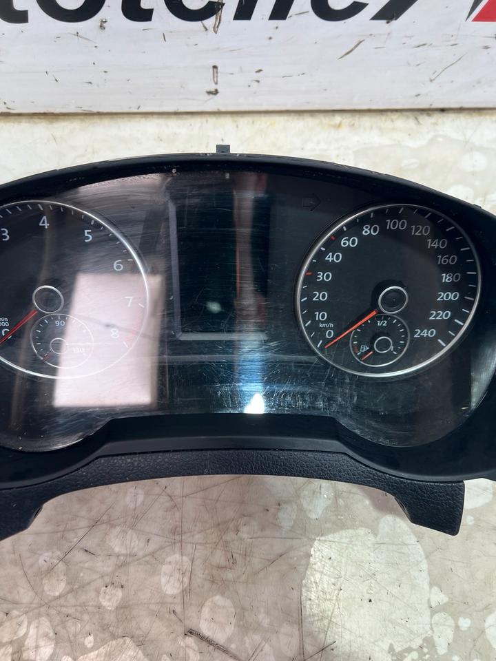 VW Sharan 7N Tacho Tachometer Kombiinstrument 7N0920860 – Bild 2