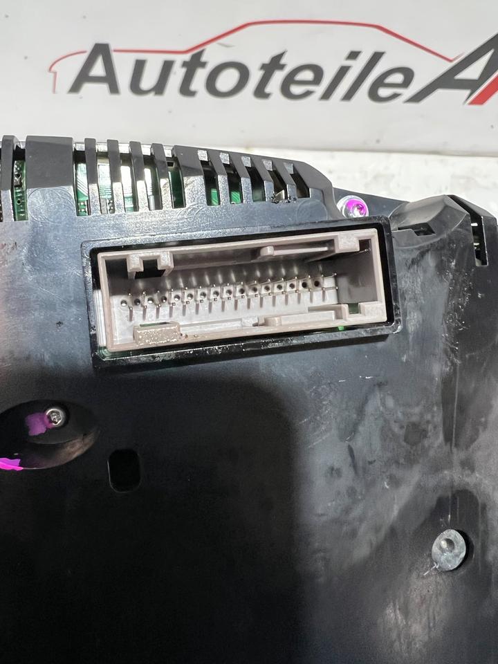 Audi A4 B8 8K Tacho Tachometer Kombiinstrument 8K0920930A – Bild 7