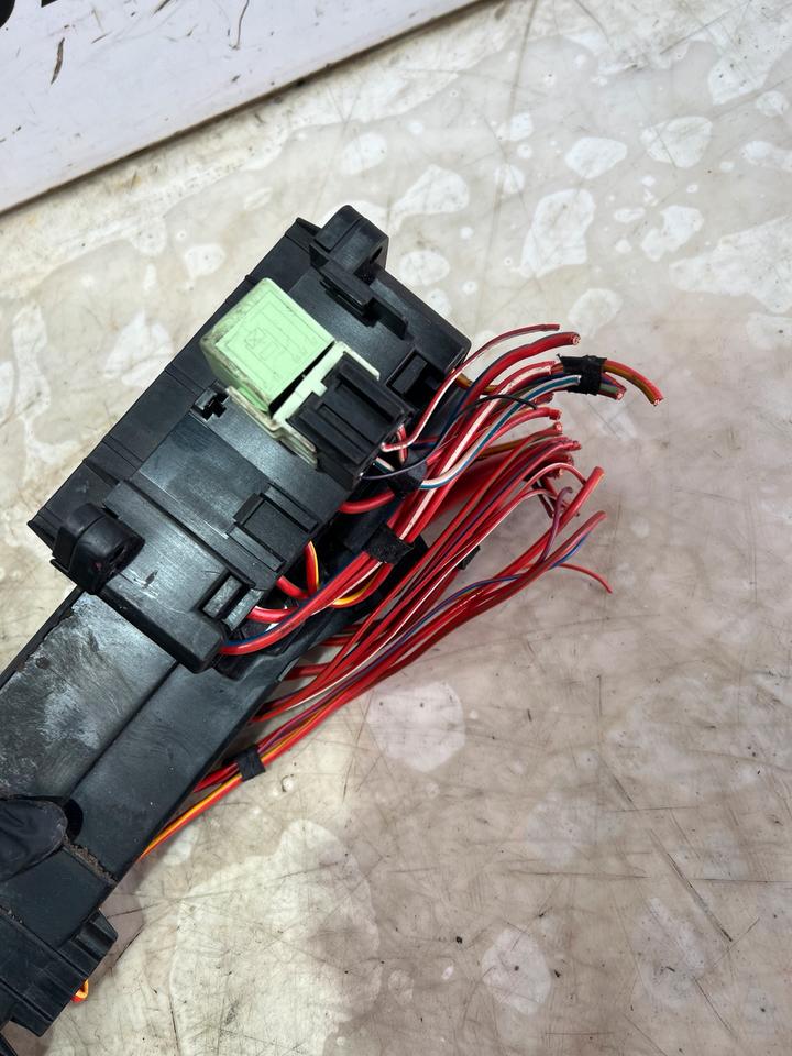 BMW 5er E60 E61 Sicherungskasten Stromverteiler 6957330 – Bild 4