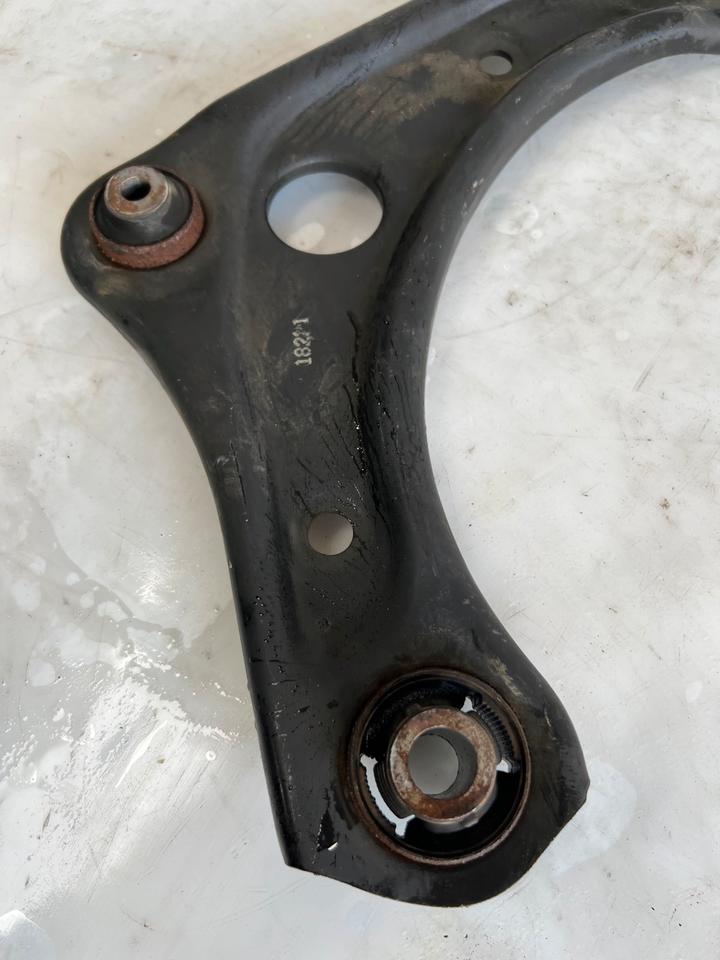 Nissan Micra K13 1.2 Querlenker Traggelenk Vorne Rechts – Bild 4