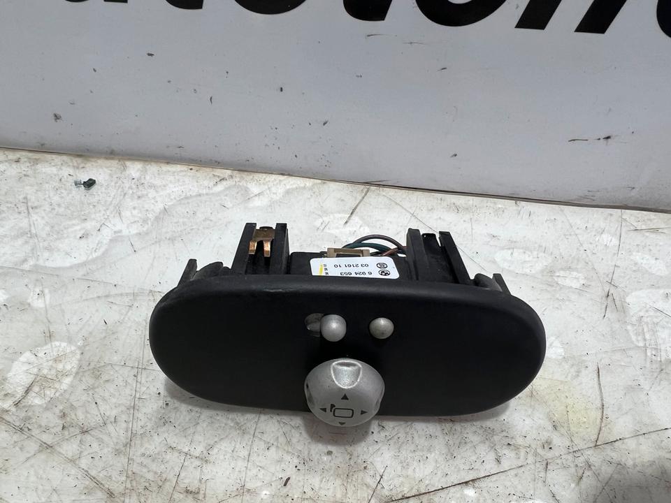 Mini Cooper R50 R52 R53 Spiegel Verstellung Schalter 6924653 – Bild 3