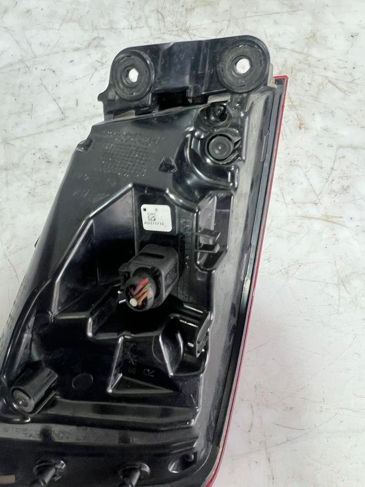 Audi A3 8V Limousine Heckleuchte Rückleuchte Leuchte Hinten – Bild 8