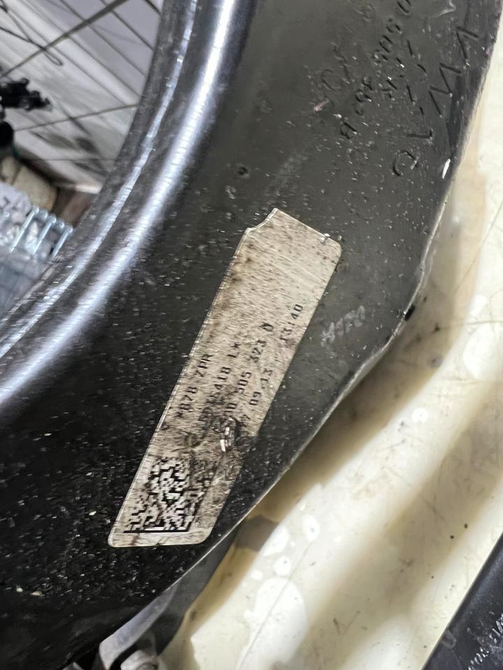 VW Golf 7 VII A3 8V Achsschenkel Radnabe Achse Hinten – Bild 15