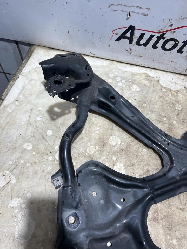 Audi A4 B9 8W Achse Vorderachse Vorderachsträger 8W2399347D – Bild 13