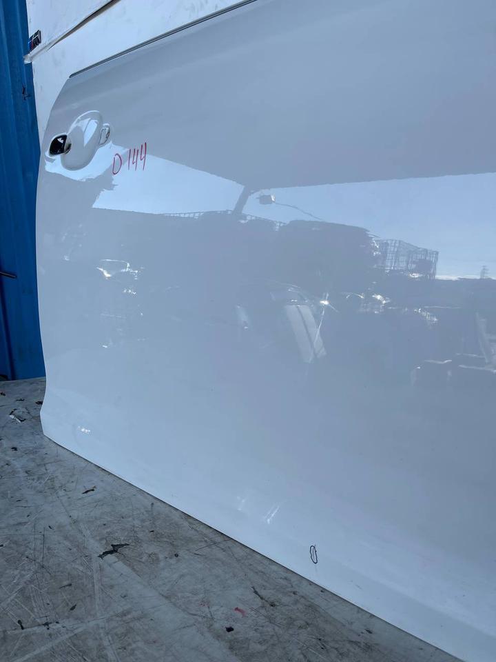 VW Golf 5 V 6 VI Variant Türblatt Türblech Vorne Rechts LB9A – Bild 7