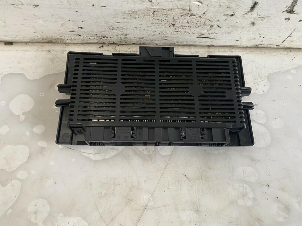 BMW 1er E81 E87 Fußraummodul Steuergerät 6956583 – Bild 4