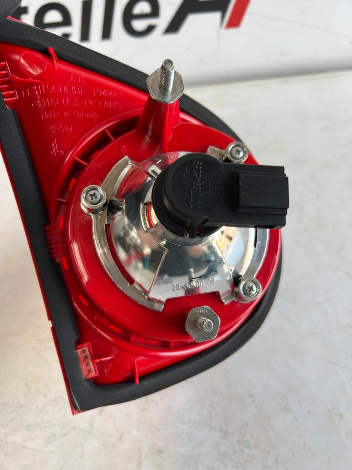 VW Golf 5 V Heckleuchte Rückleuchte Innenleuchte Hinten – Bild 12