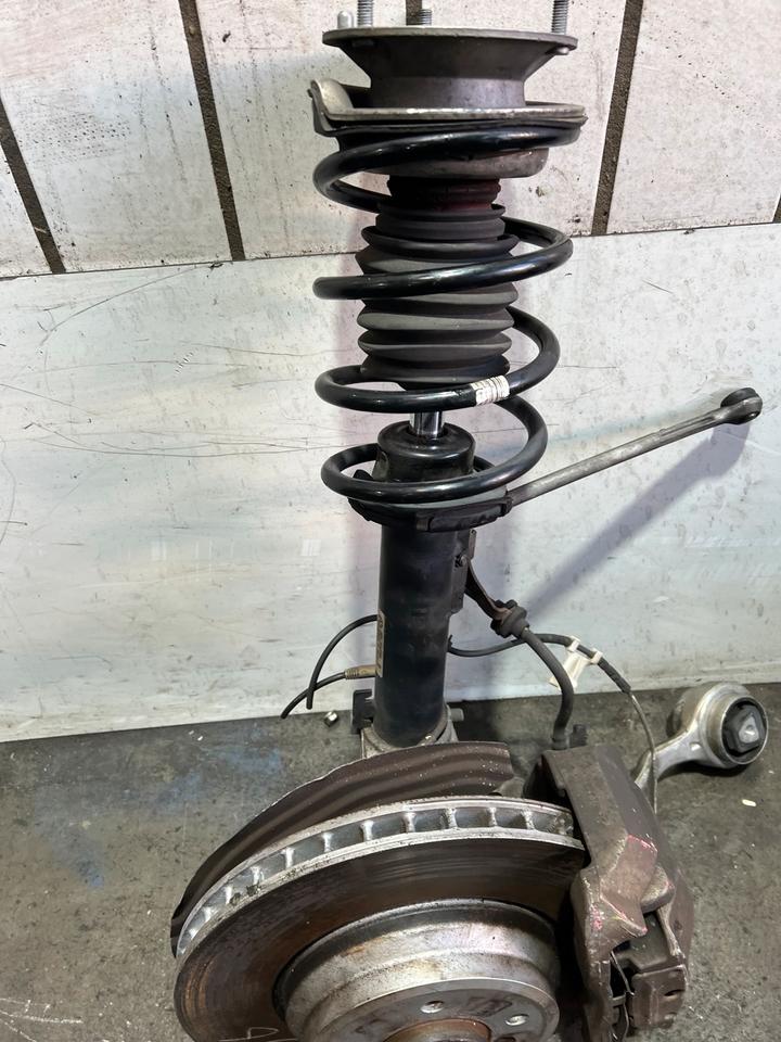 BMW 3er E90 E92 E93 N54 Achsschenkel Radnabe Bremssattel Vorne – Bild 18