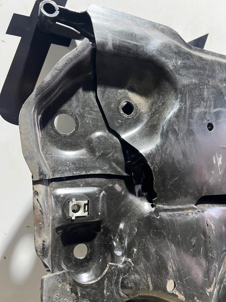 Audi A4 B9 8W Achse Vorderachse Vorderachsträger 8W2399347D – Bild 8