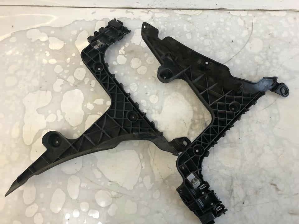 Audi A3 8P Stoßstange Halter Träger Hinten 8P4807378A 8P4807377A – Bild 5