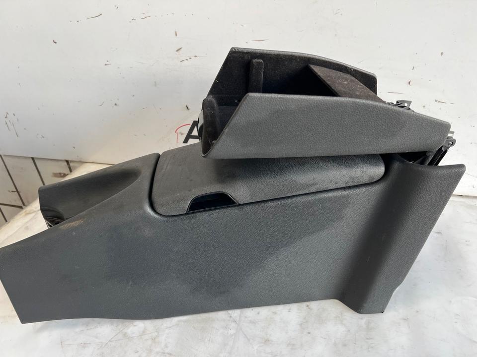 Mercedes SLK R171 Mittelarmlehne Armlehne A1716801310 – Bild 9