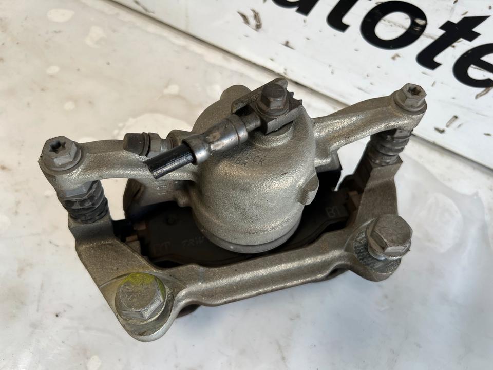 Audi VW Golf 7 VII A3 8V Bremssattel Vorne 5Q0105CK 5Q0106CK – Bild 7