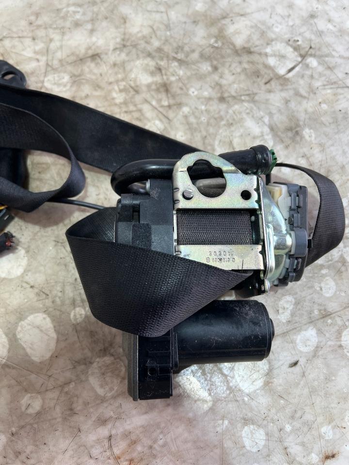 BMW 6er F06 Sicherheitsgurt Gurt Gürtel Vorne Rechts – Bild 5