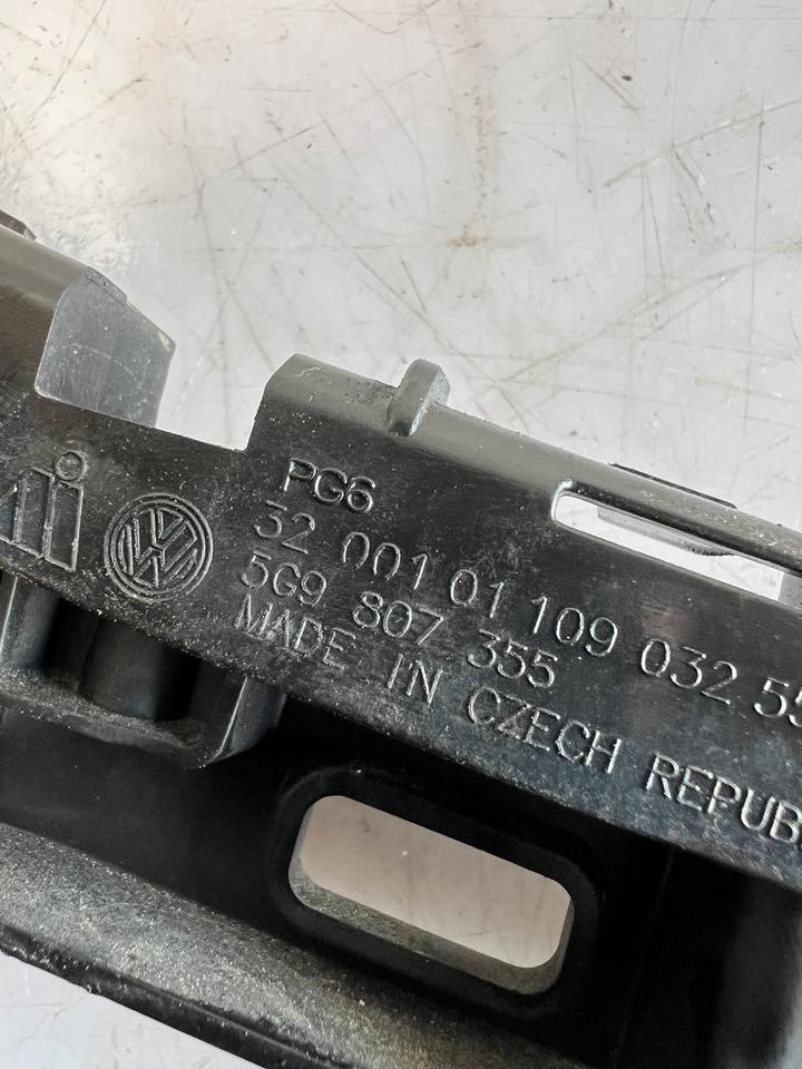 VW Golf 7 VII Soßstange Halter Träger Hinten 5G9807375 5G9807376 – Bild 14