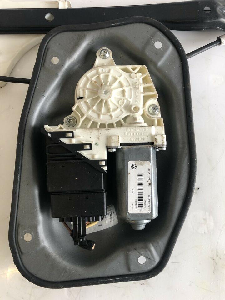 VW Golf 5 V Fensterheber Motor Hinten Rechts 1K0959704 – Bild 2