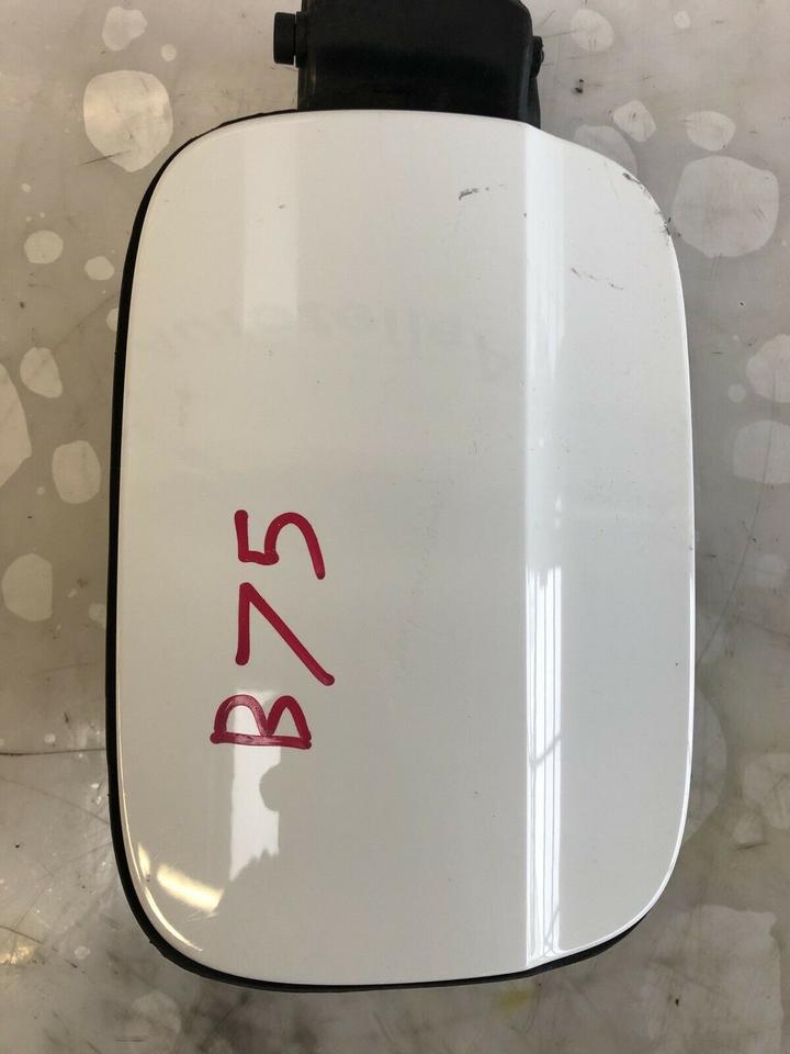 Audi A4 B8 8K Tankdeckel Tankklappe 8K0809999D LY9C – Bild 5