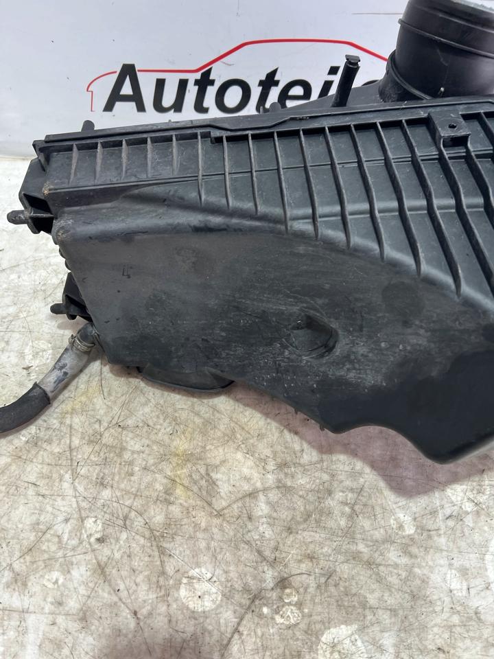 Audi Q7 4L Luftfiltergehäuse 7L6129601AT – Bild 2