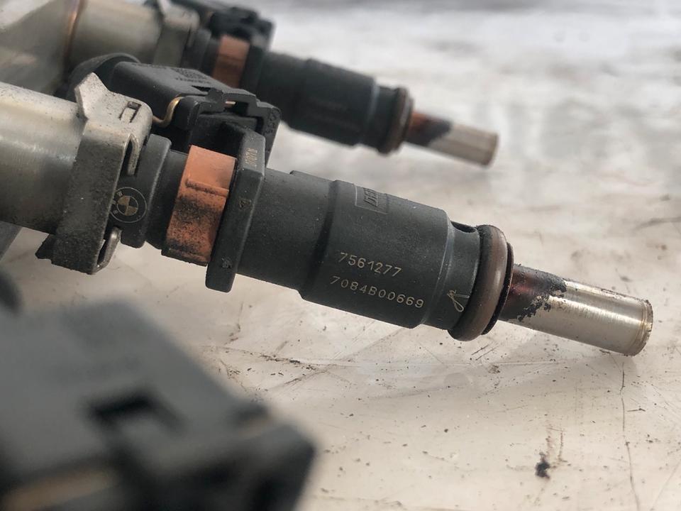 BMW E87 E90 E91 Einspritzleiste Einspritzdüse Düse 7561277 – Bild 10