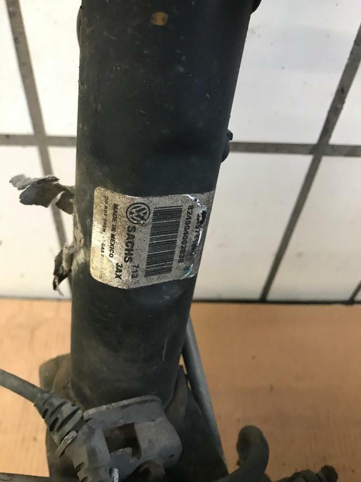 VW Golf 5 Radnabe Achse Bremszange Dämpfer Fahrwerk – Bild 9