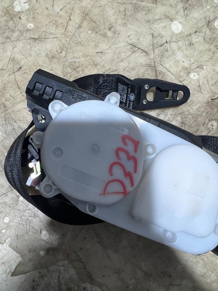 Audi A8 4H Gurt Sicherheitsgurt Vorne 4H0857705A 4H0857706A – Bild 9