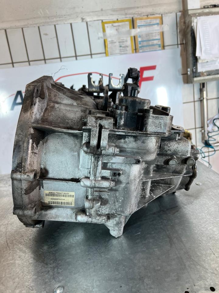 Mini Cooper S R55 R56 R57 1.6 N14 Schaltgetriebe Getriebe 7568718 – Bild 5