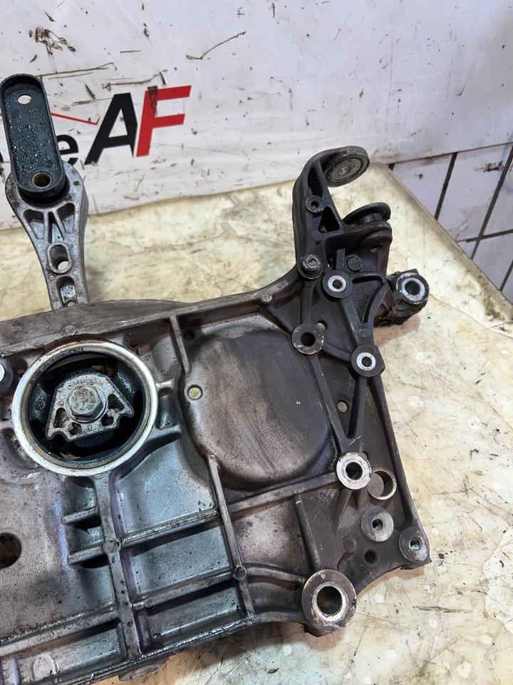 VW Audi Q3 8U Achse Vorderachse Vorderachsträger 3C0199369H – Bild 10