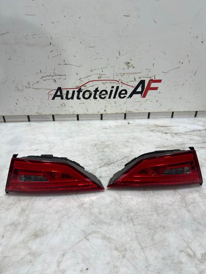 Audi A3 8V Limousine Heckleuchte Rückleuchte Hinten Rechts