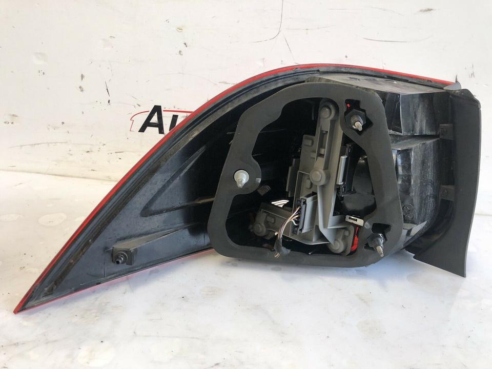 VW Golf 5 V 6 VI Variant Heckleuchte Rückleuchte Hinten – Bild 4