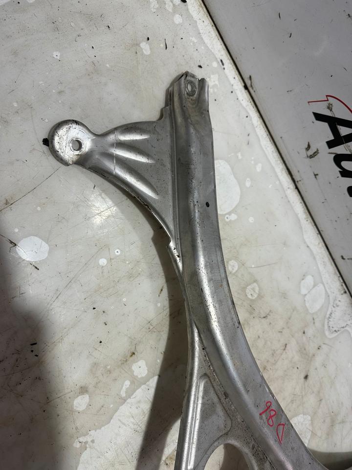 Audi A6 4G Querstütze Sütze Strebe Domstrebe Halter 4G0805645B – Bild 4