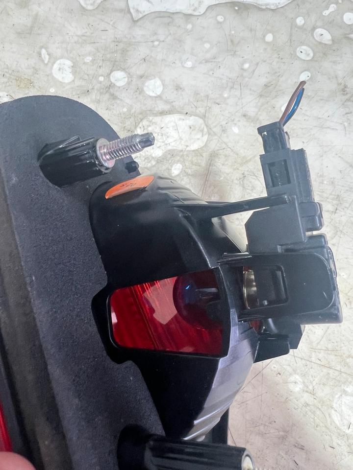 VW Eos Innenleuchte Heckleuchte Rücklicht Rückleuchte Hinten – Bild 15
