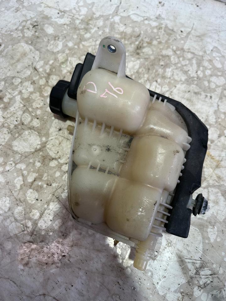 Mini F55 F56 F57 Kühlmittel Behälter Ausgleichsbehälter 7617362 – Bild 6
