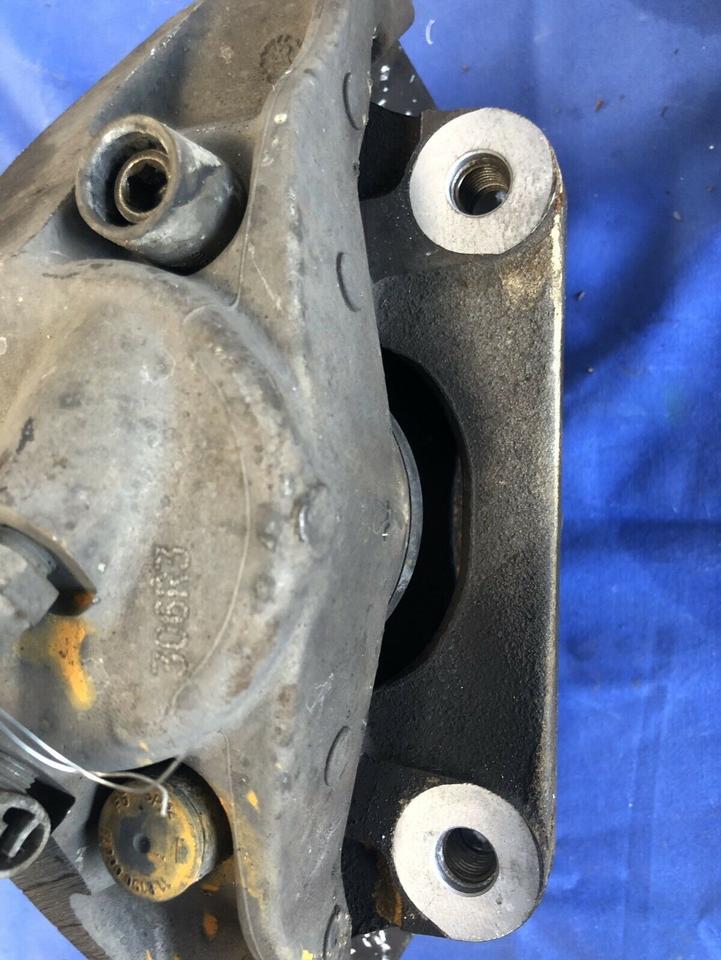 BMW 5er E60 E61 Bremssattel Bremssättel Sattel Vorne Rechts – Bild 6