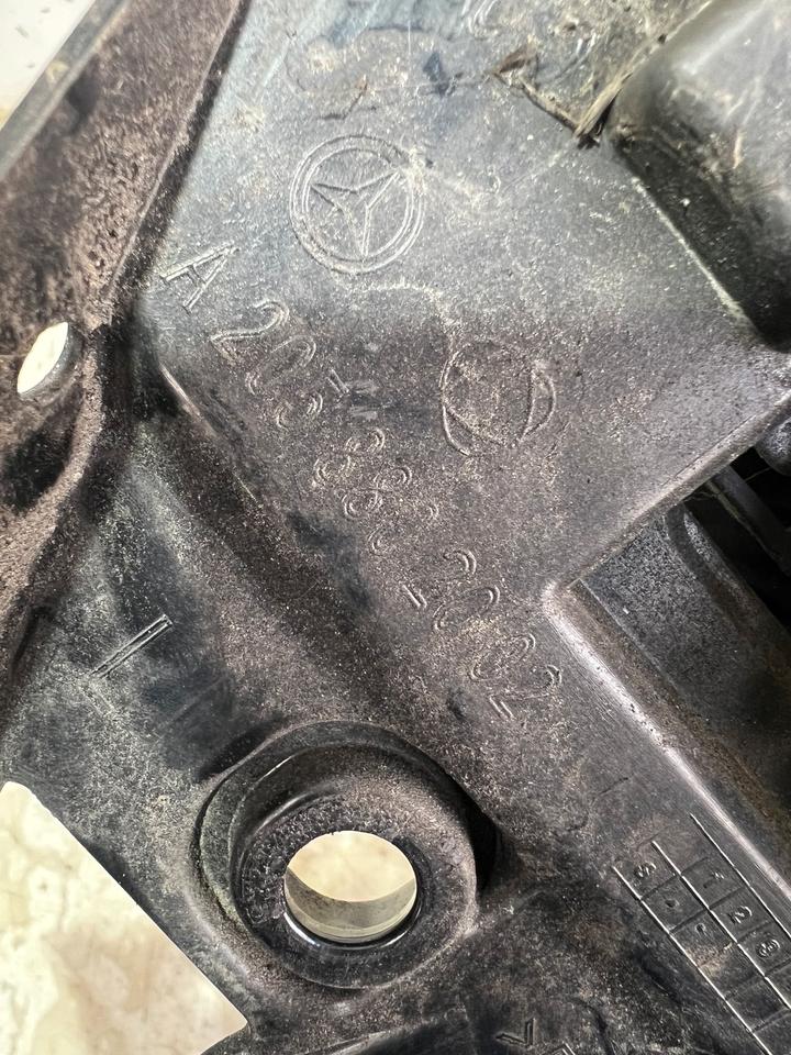 Mercedes W205 Stoßstangenhalter Halterung Hinten Links A205880200 – Bild 5