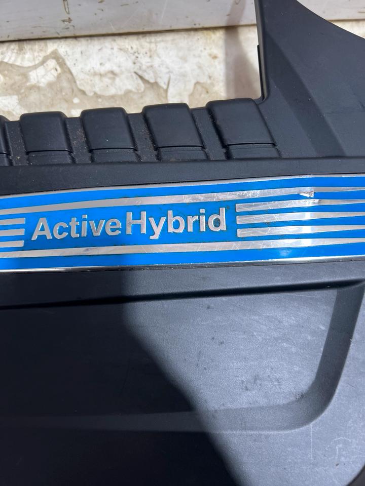 BMW 5er F10 F11 Hybrid Motorabdeckung Abdeckung Vorne – Bild 4