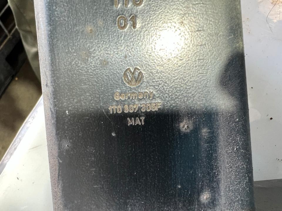 VW Touran 1T Stoßstangenträger Hinten 1T0807305F – Bild 5