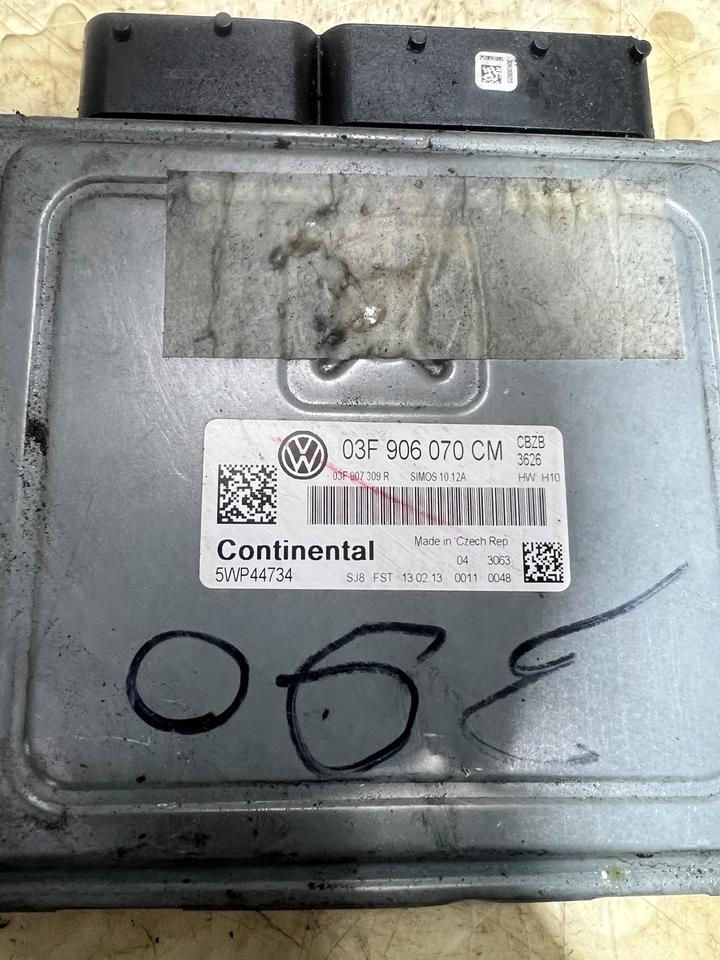 VW Beetle 5C 1.2 TSI CBZ Motorsteuergerät Steuergerät 03F906070CM – Bild 4