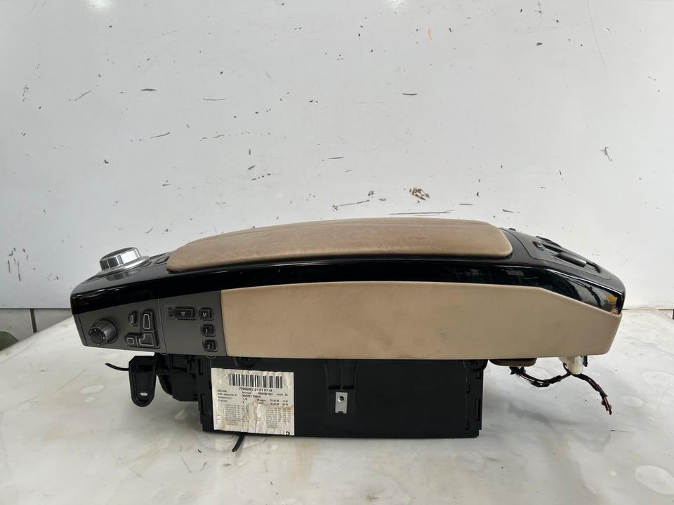 BMW 7er E65 Mittelkonsole Mittelarmlehne Armlehne Ablagefach – Bild 5