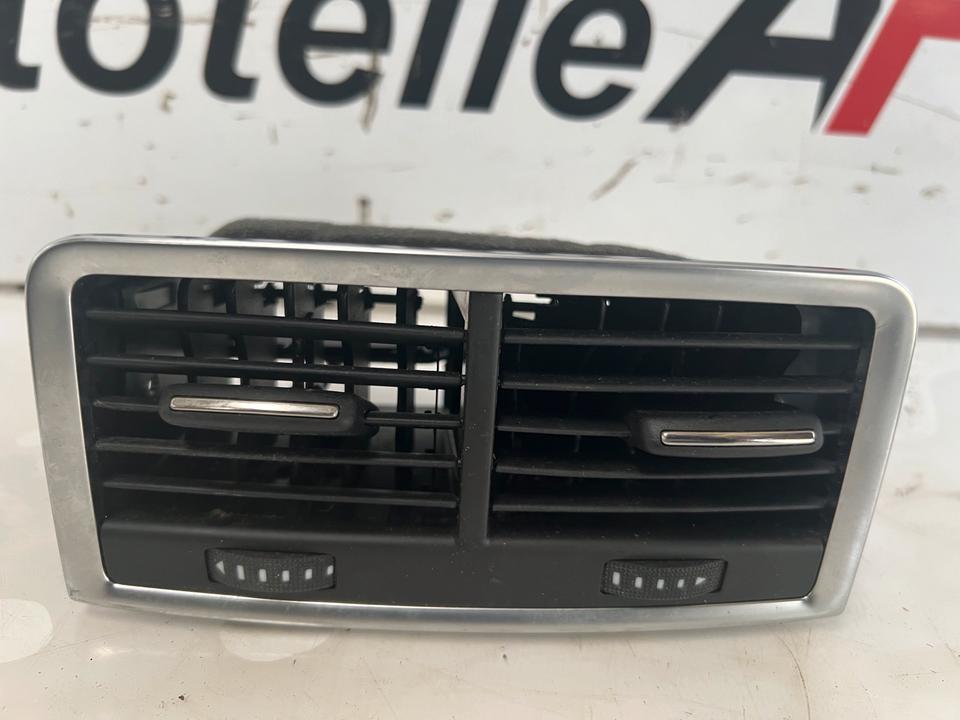 Audi Q7 4L Luftdüse Düse Hinten Mitte Luftausströmer 4L0819203 – Bild 2