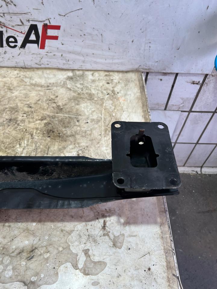 VW Tiguan 5N Stoßstange Träger Querträger Hinten 5N0807558 – Bild 9