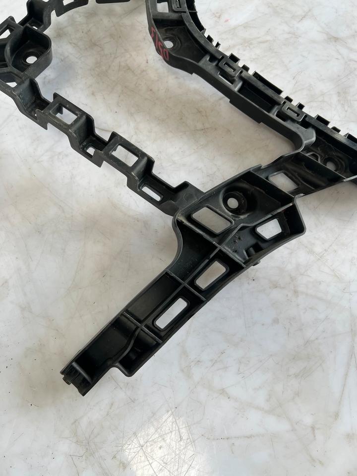 VW Golf 7 VII Soßstange Halter Träger Hinten 5G9807375 5G9807376 – Bild 3