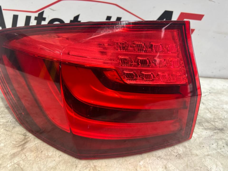 BMW 5er F11 Touring Heckleuchte Rückleuchte Leuchte Hinten – Bild 4