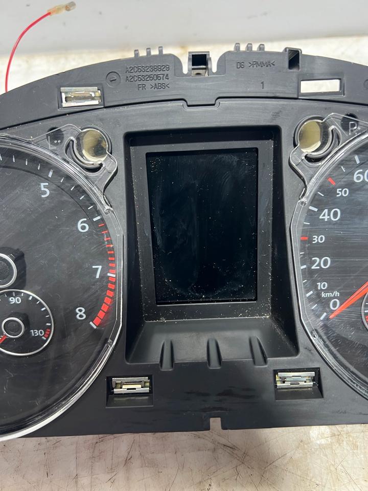 VW Passat B7 Tacho Tachometer Kombiinstrument 3AA920870 – Bild 2