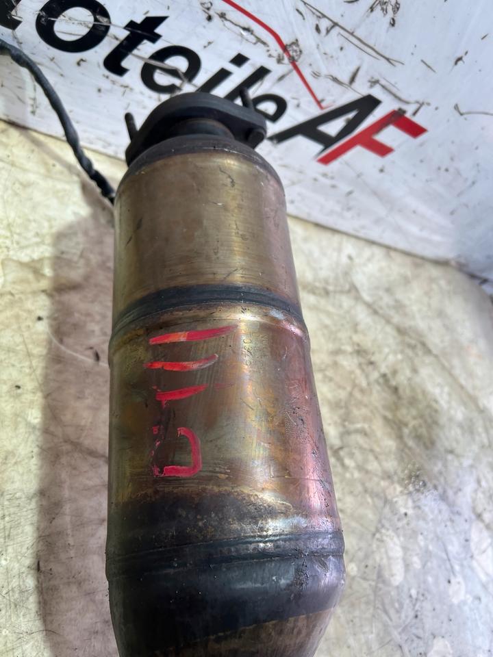 BMW 5er E60 E61 4.0 N62B40 Katalysator Kat 7547431 – Bild 16