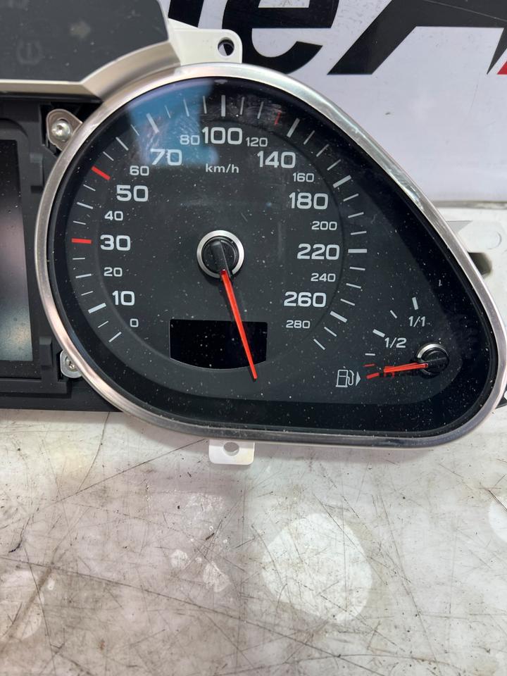 Audi Q7 4L Tacho Tachometer Kombiinstrument 4L0920932G – Bild 2
